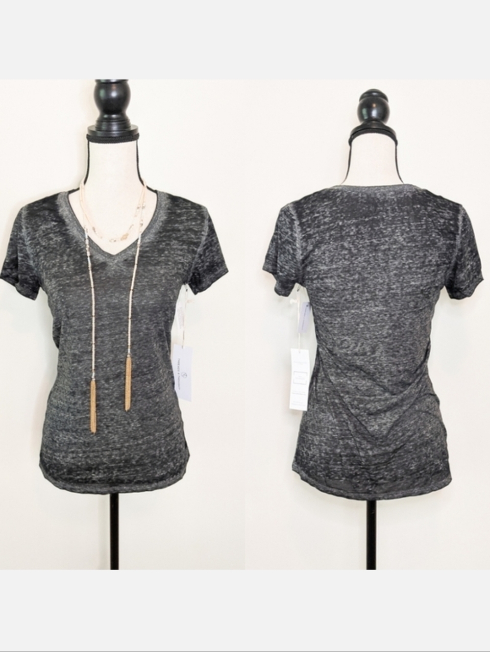 🦋LAST🦋 NWT Threads 4 Thought V-Neck Tee